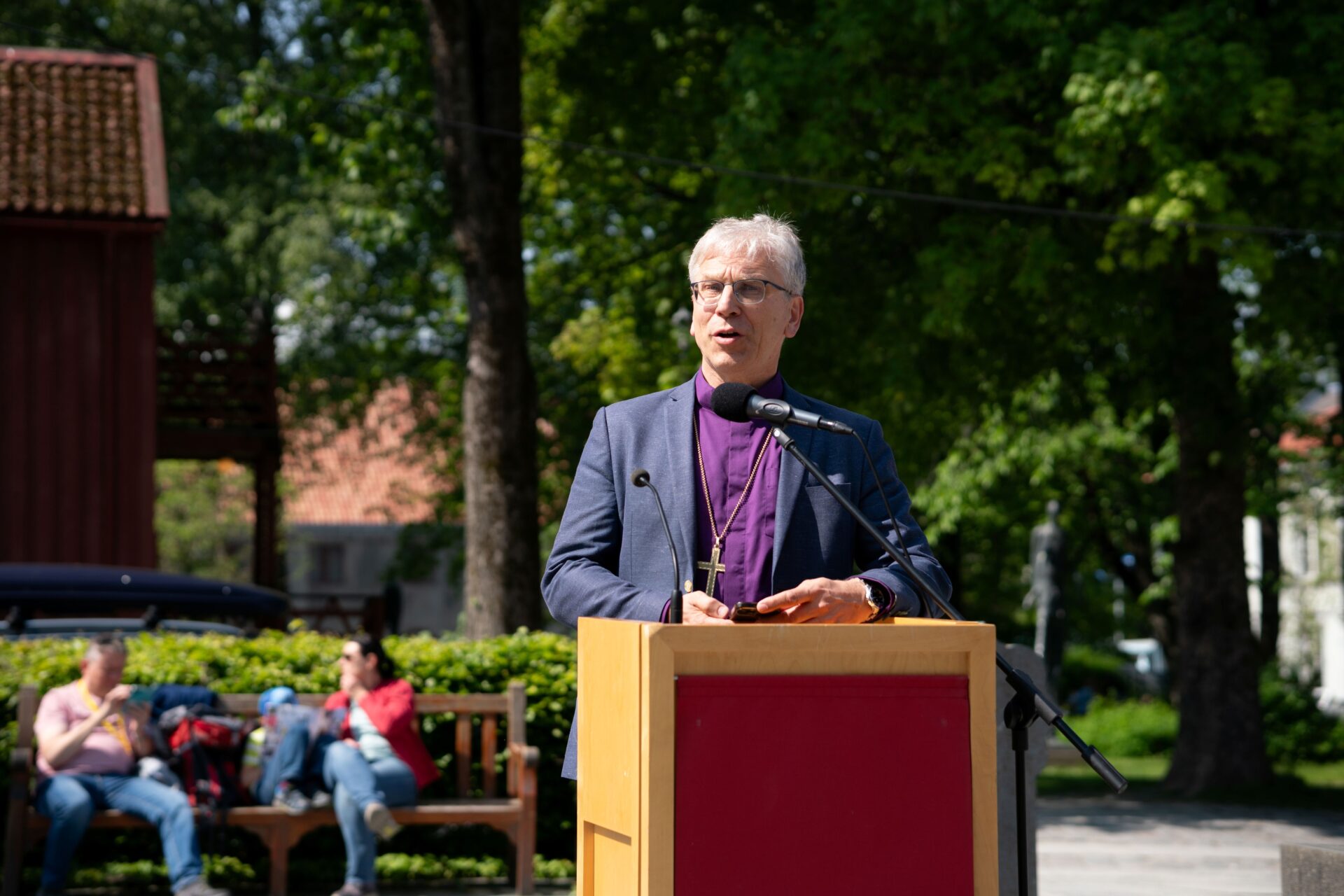 20250606 Utstillingsapning Damerdyrog Djevler Foto Elisa Kartum 31 20250606 Utstillingsapning Damerdyrog Djevler Foto Elisa Kartum 31