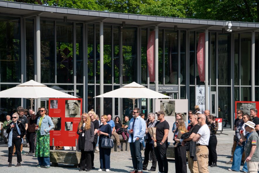 20250606 Utstillingsapning Damerdyrog Djevler Foto Elisa Kartum 24 20250606 Utstillingsapning Damerdyrog Djevler Foto Elisa Kartum 24