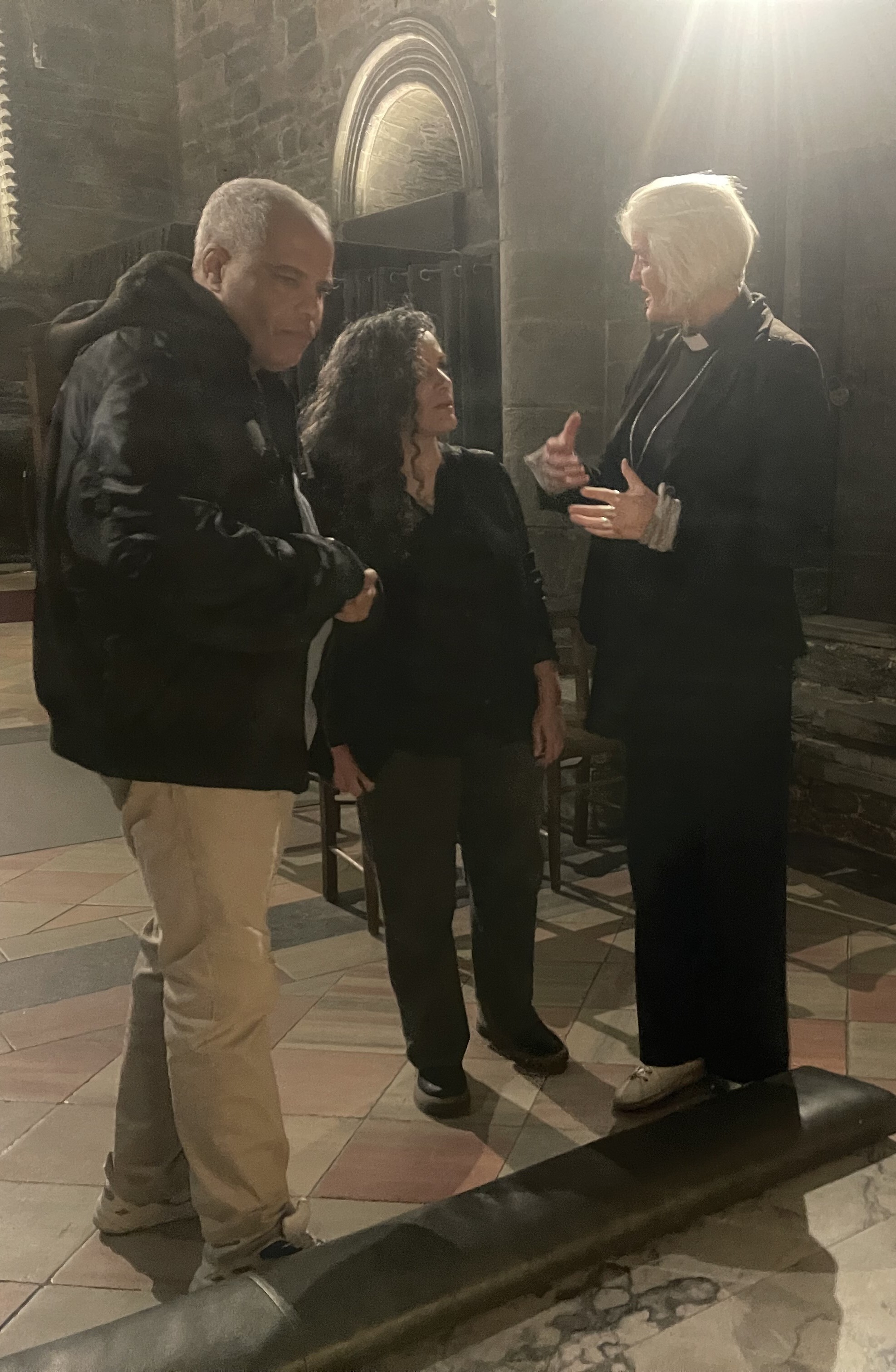 Vakenatt Kvinnenes minnekapell h