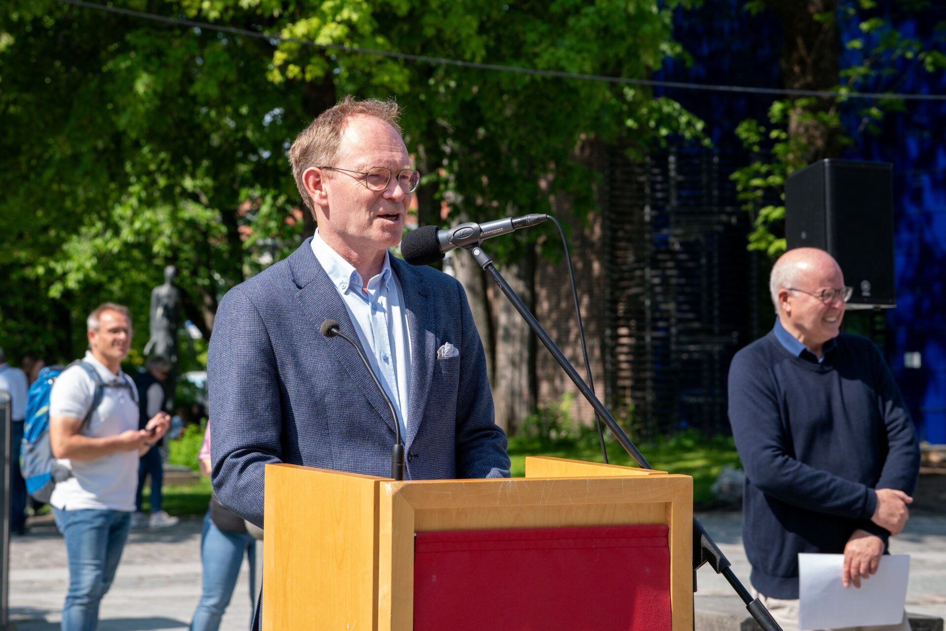20250606 Utstillingsapning Damerdyrog Djevler Foto Elisa Kartum 12 20250606 Utstillingsapning Damerdyrog Djevler Foto Elisa Kartum 12