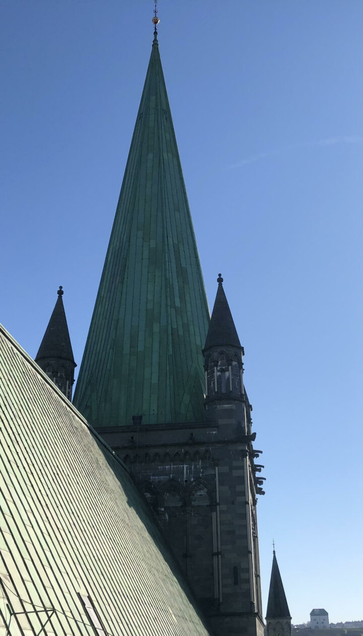 Nidarosdomen spir naert Nidarosdomen spir naert